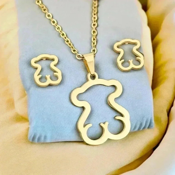 🆕️18K Gold Plated Cute Bear Necklace & Earrings Set | Trendy Jewelry Gift 🎁 - Picture 1 of 8